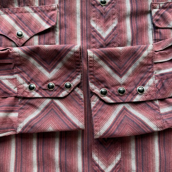 Wrangler XL Mens Long Sleeve Western Shirt Red Striped Snap Button Cowboy Style - Picture 4 of 6